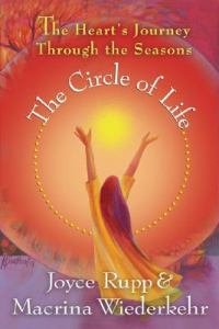 Circle of Life : The Heart's Journey Through the Seasons